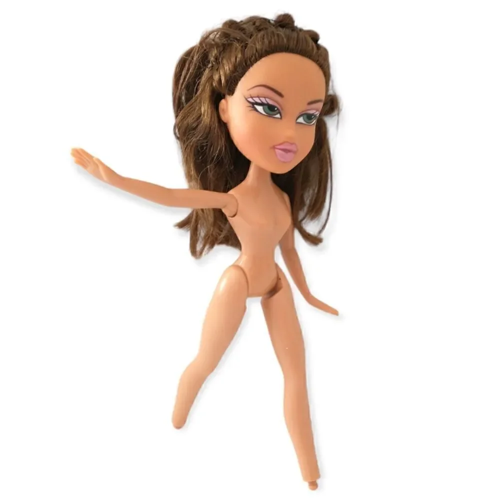 Bratz Style It‎ Yasmin Hippie Chic Doll Nude No Feet Clothes Green Blue Eyes